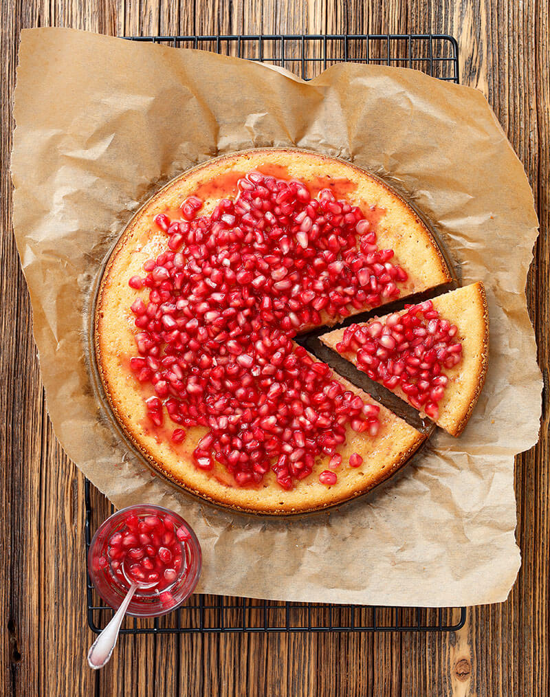 Yoghurt cake with pomegranate syrup