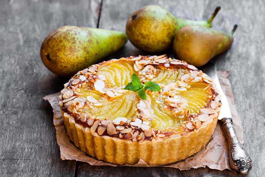 Pear tart with almond cream